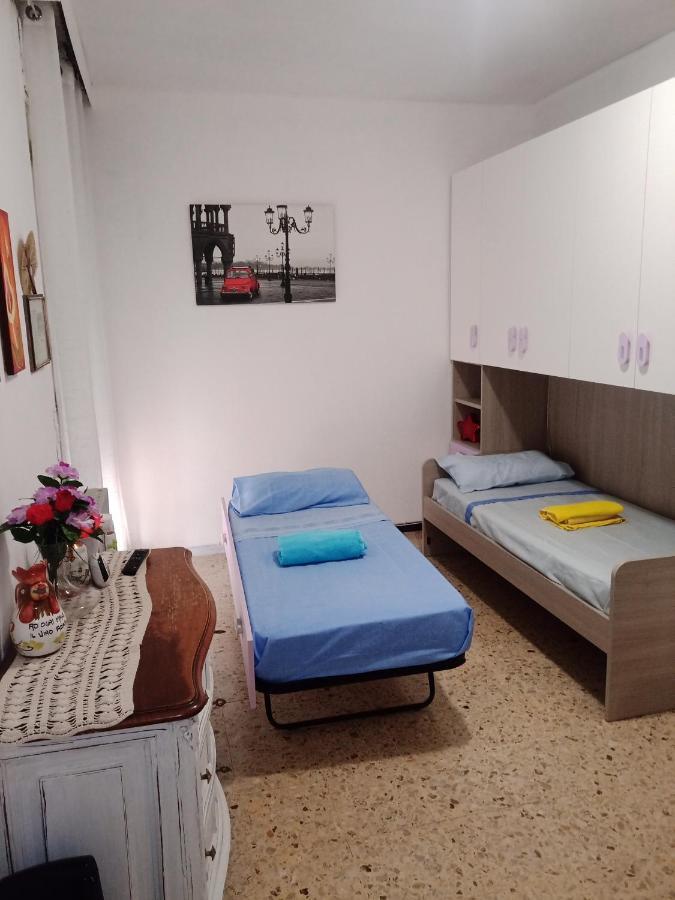 "House Of Lella" Appartamento 2 Camere Da Letto มิลาน ภายนอก รูปภาพ